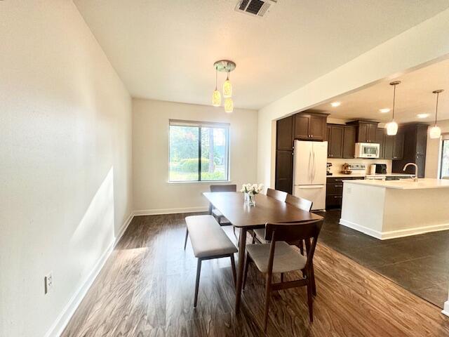 Building Photo - 155 Gleneagles Dr