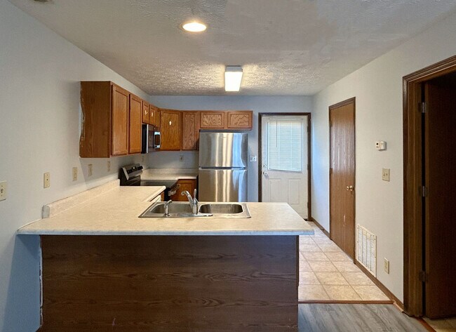 2Br - Unidad 4 - Crosspoint Apartments