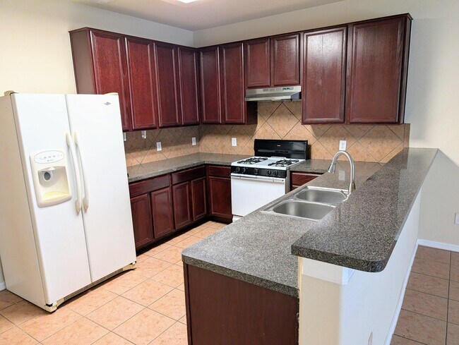 Foto del edificio - 2830 Youpon Lake Ct