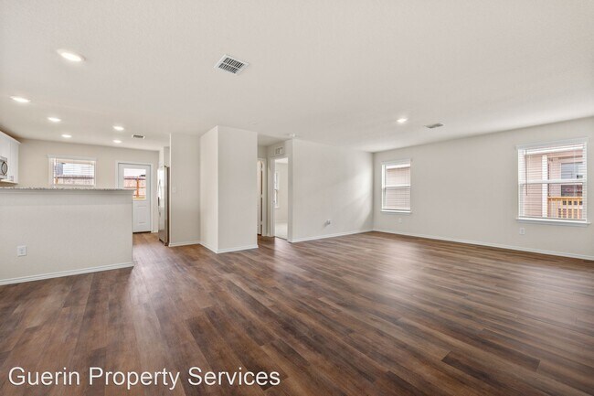 Building Photo - 4 br, 3 bath House - 407 Forsythia