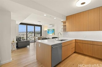 Building Photo - 1388 Kapiolani Blvd