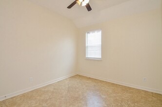 Building Photo - 6510 Arroyo Springs Ln
