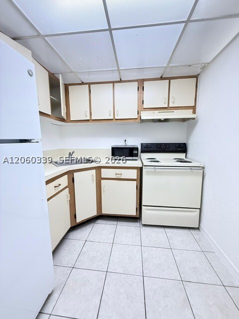 Building Photo - 4550 NW 9th St