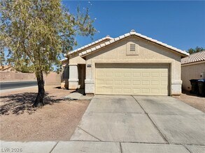 Building Photo - 2048 Rose Coral Ave