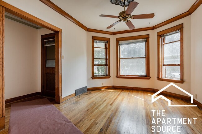 Foto del edificio - 2512 N Lawndale Ave