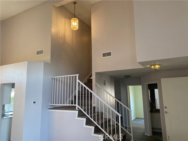 Building Photo - 2519 Shady Glen Ln