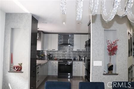 Foto del edificio - 9419 Via Patricia Via