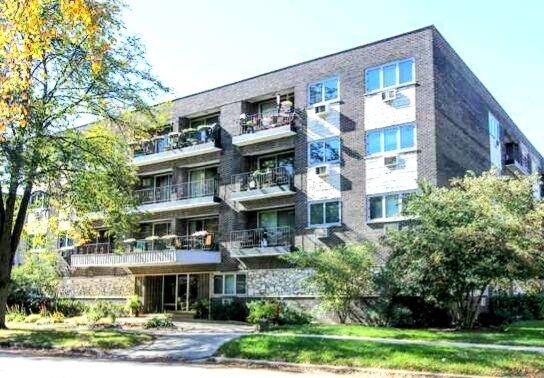 edificio - 401 S Grove Ave