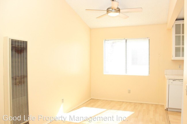 Building Photo - 2 br, 2 bath House - 4081 Ohio St Unit 8