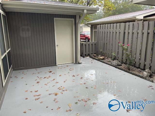 Foto del edificio - 206 Springvale Cir