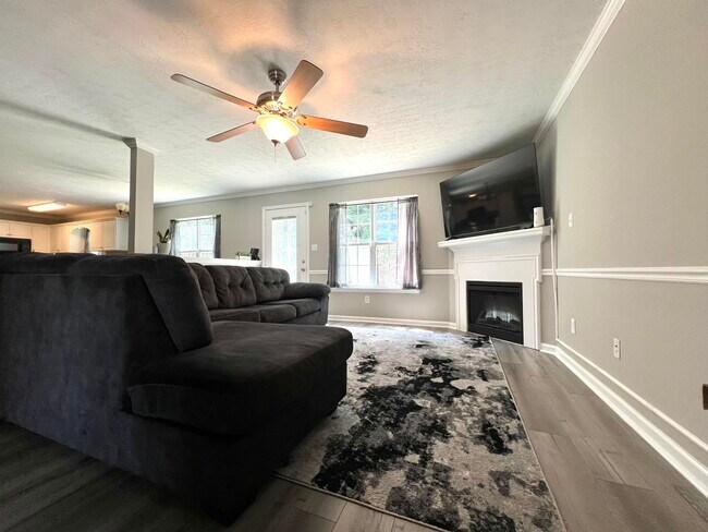 Foto del edificio - 7575 Pleasantville Way