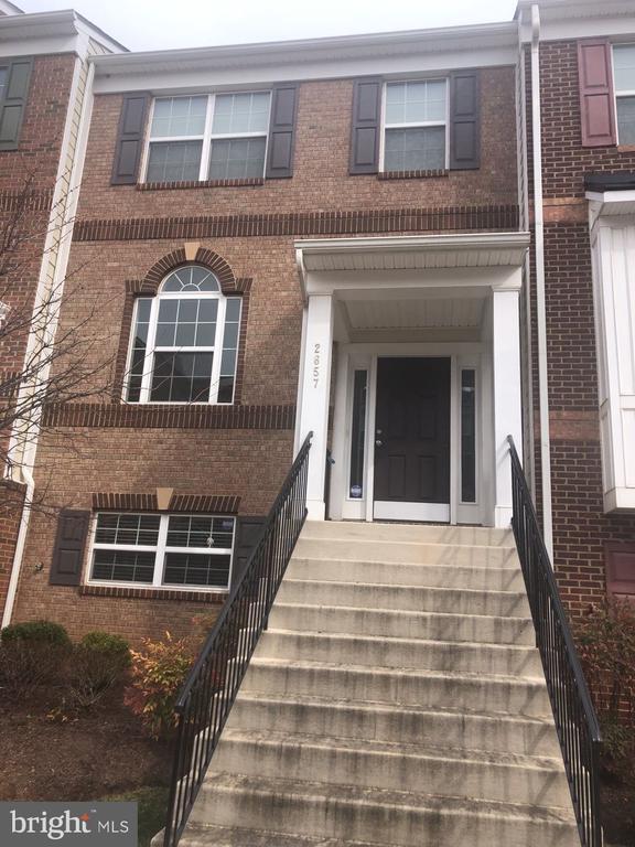 Foto principal - 2657 Shade Branch Rd