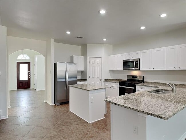 Building Photo - 6434 Tea Tree Dr
