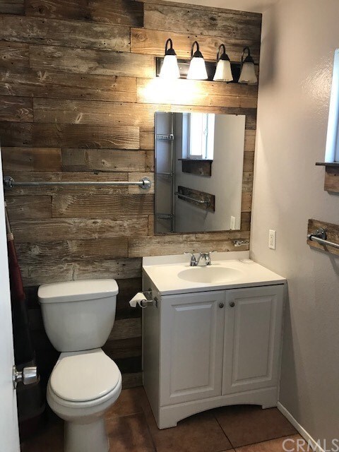 Building Photo - 2258 Pamela Ln