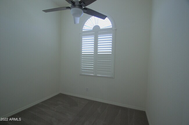 Foto del edificio - 9014 W Jefferson St