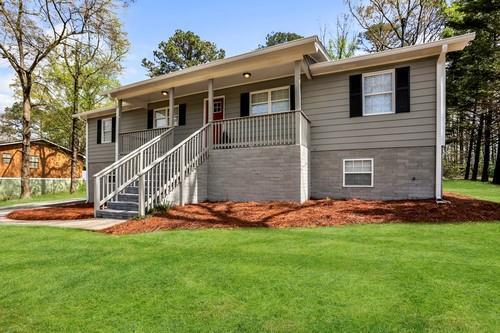 Foto del edificio - 835 Brompton Ct NW