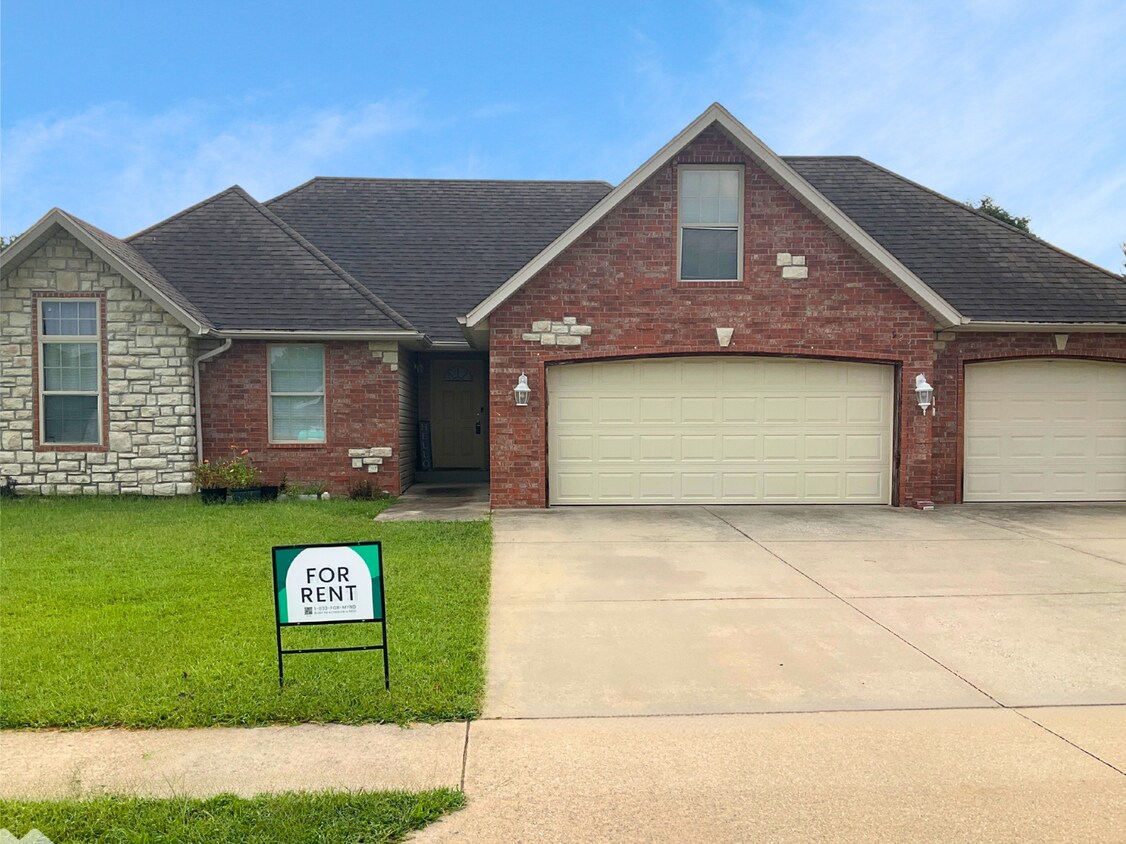 Foto principal - 920 Evergreen Ave