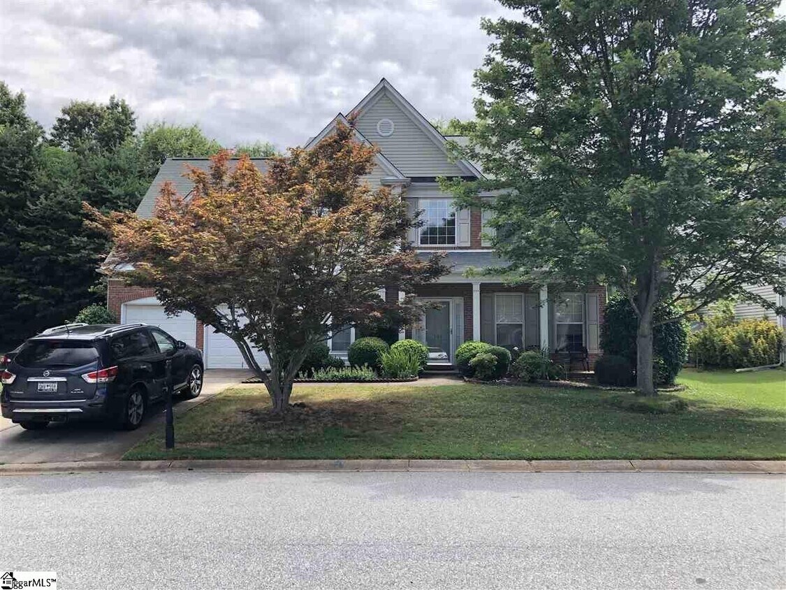 Foto principal - 108 Collier Ln