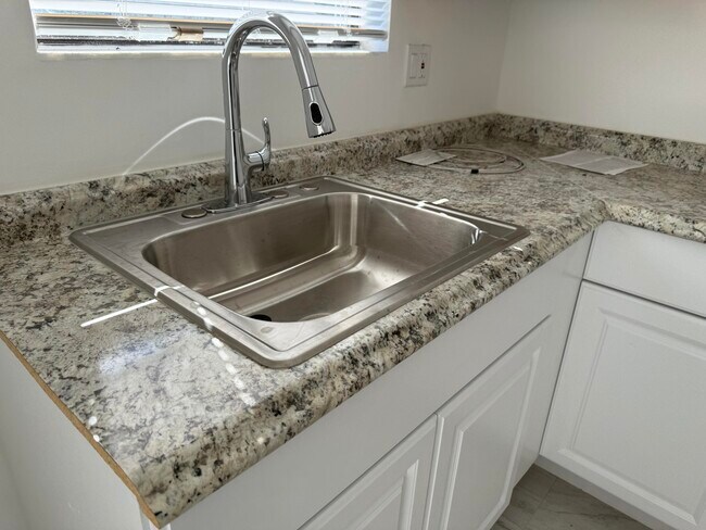 Foto del edificio - 2103 Wharf Ln