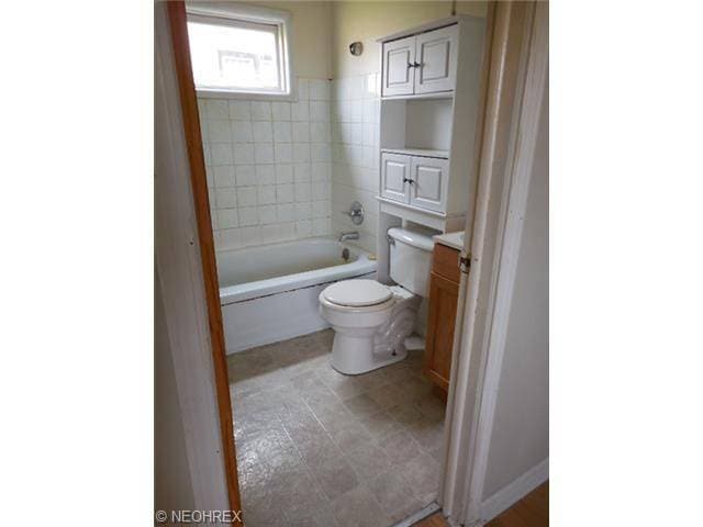 Foto del edificio - 3322 13th St NW