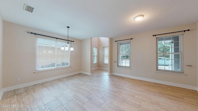 Foto del edificio - 3105 E Banister Rd