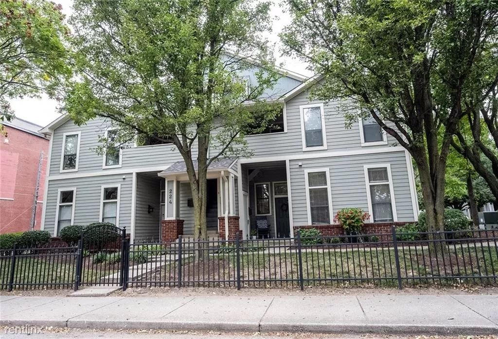 224 E 13th St Unit A, Indianapolis, IN 46202 Condo for Rent in Indianapolis, IN