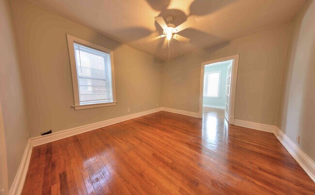 Foto del edificio - 4153 Potomac St