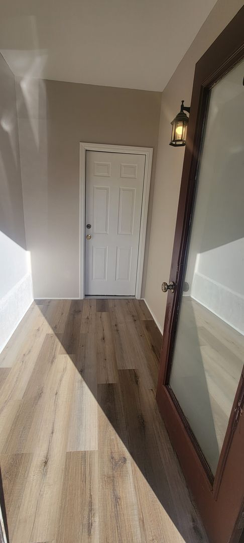Foto del edificio - 390 Fairway Oaks Dr