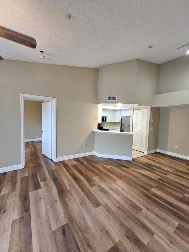 Foto del edificio - 4191 N Haverhill Rd