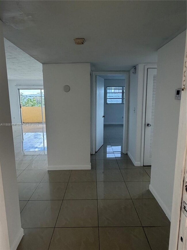 Building Photo - 7410 SW 82nd St