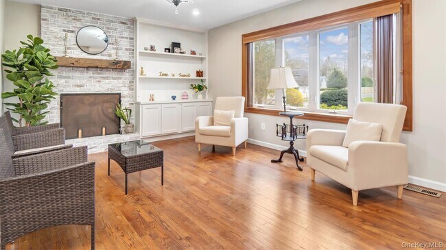 Foto del edificio - 120 Promenade Dr