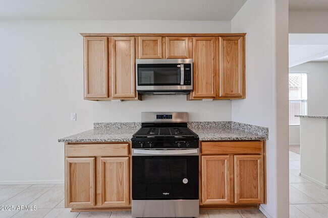 Building Photo - 7160 W Bent Tree Dr