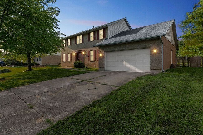 Foto del edificio - Spacious 4BR House in West Chester