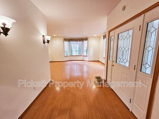 Foto del edificio - 5998 McCormick Woods Dr SW