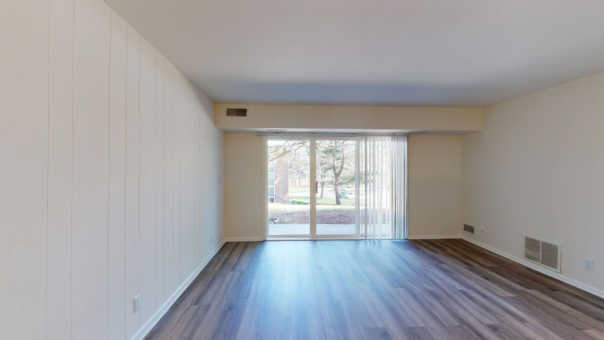 Building Photo - 351 Buckminster Dr