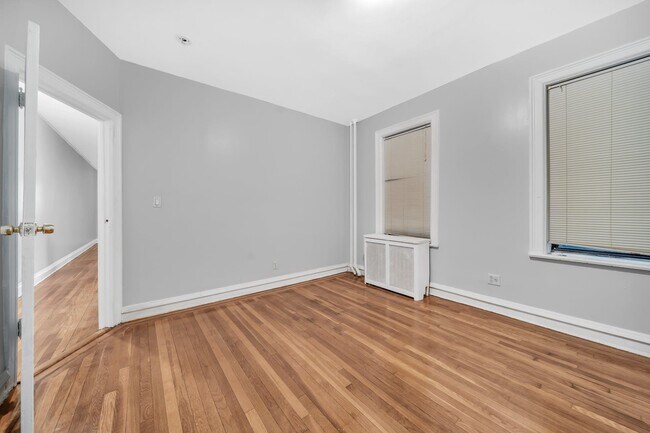 Foto del edificio - 270 Harrison Ave