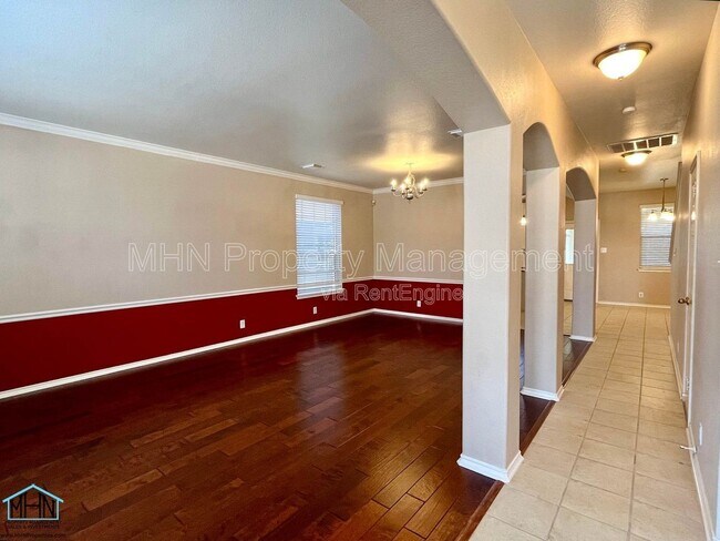 Foto del edificio - 9747 Copperway