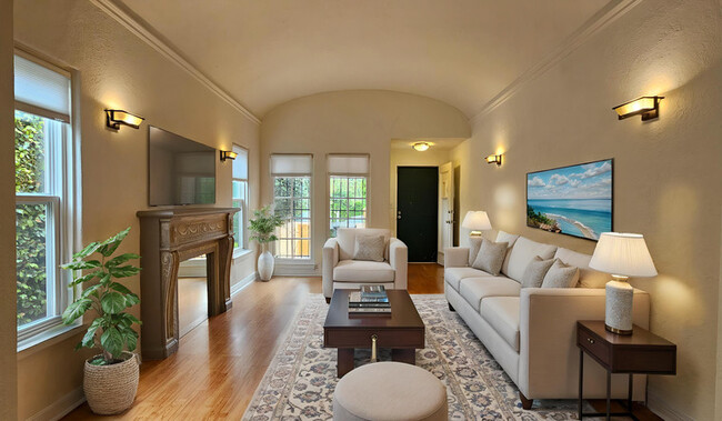 Foto del edificio - 6651 Lindenhurst Ave
