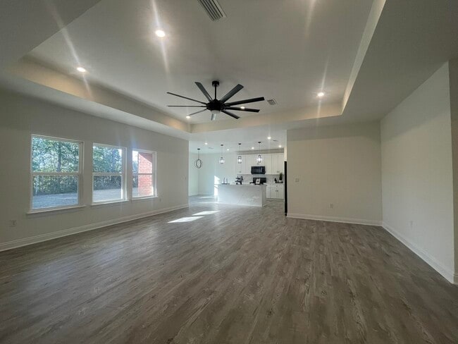 Building Photo - 5448 Jenee Ct