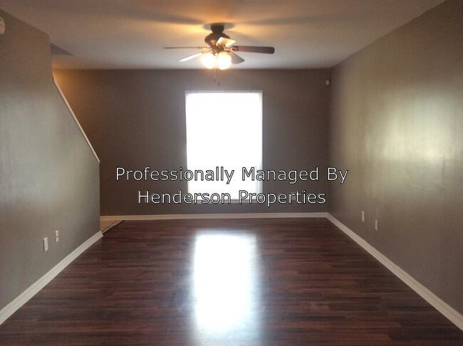 Foto del edificio - 7964 Shady Oak Trail