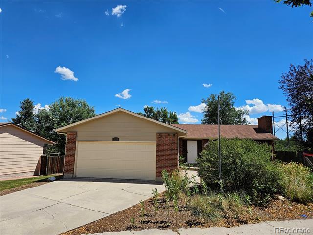 Primary Photo - 2249 Montebello Dr W