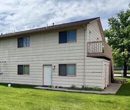 Building Photo - 2340 Fairview Ave