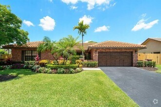 Building Photo - 21155 Shady Vista Ln