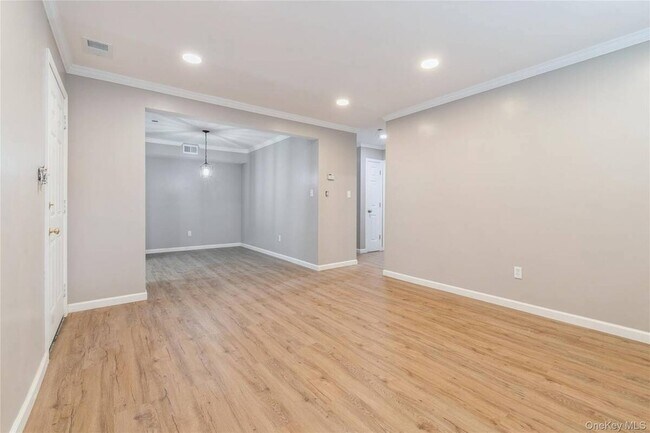 Foto del edificio - 138 Feller Dr