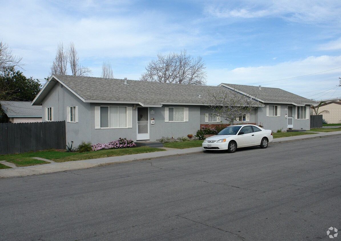 20422044 Chapel Dr, Camarillo, CA 93010 Apartments in Camarillo, CA