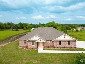 Building Photo - 2601 Valleyridge