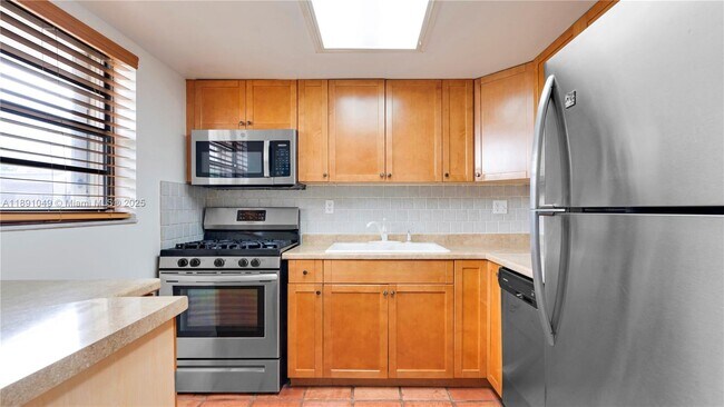 Foto del edificio - 13000 SW 92nd Ave
