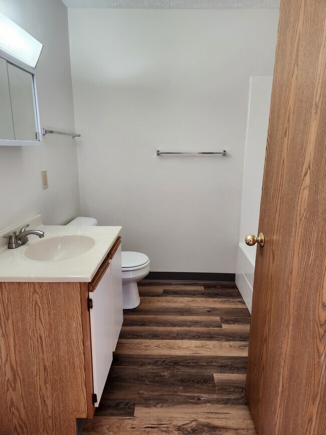 Foto del edificio - Briargate Place Apartments