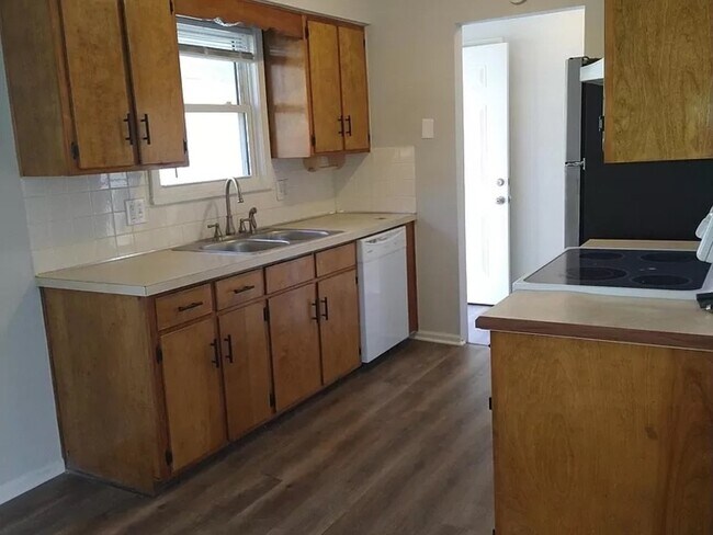Foto del edificio - 2512 NW Kingsridge Dr