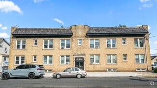 Building Photo - 260 Davis Ave